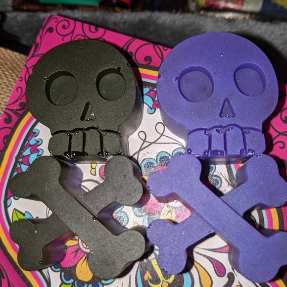 All handmade resin crafts - Picture 6 of 16